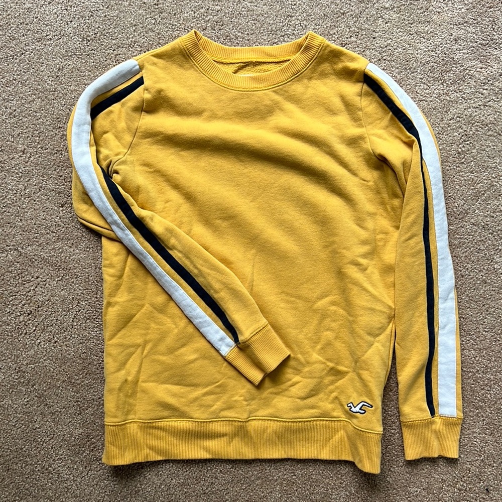 Hollister sweatshirt
